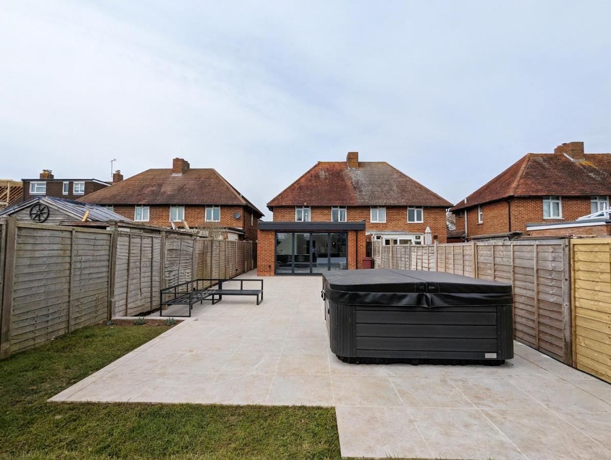 Malthouse Cottage West Wittering Exterior photo